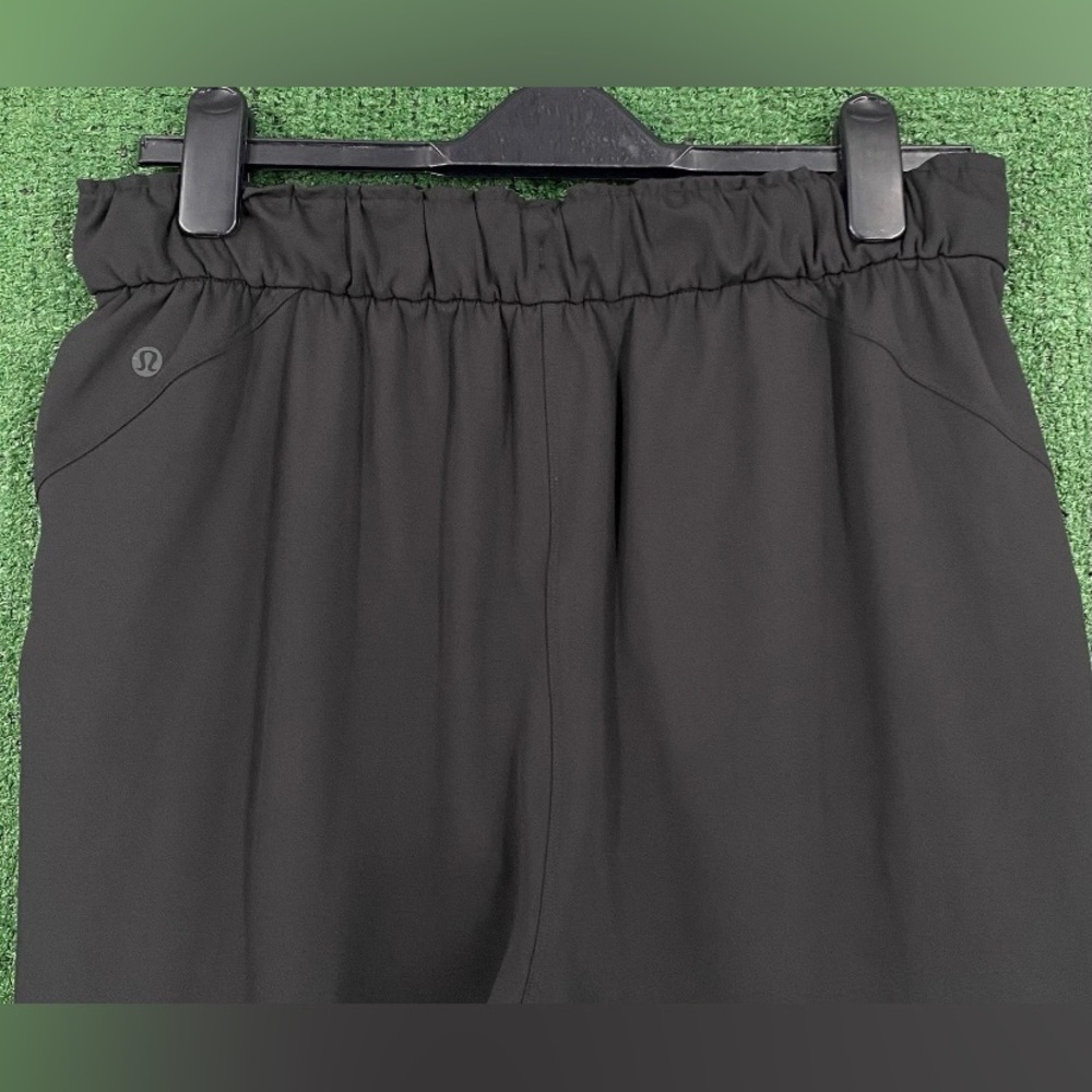 Lululemon Keep Moving Luxtreme High Rise Black Pants Women’s Size 10 - Picture 6 of 7